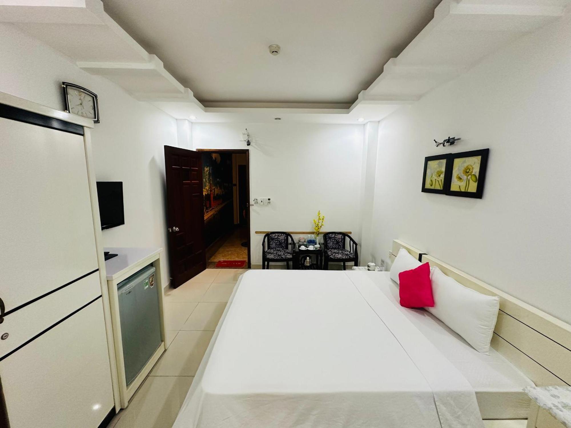Redflower Hotel Ho Chi Minh City Exterior photo