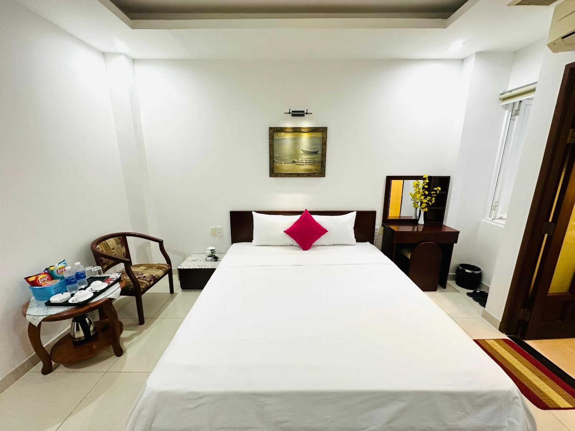 Redflower Hotel Ho Chi Minh City Exterior photo