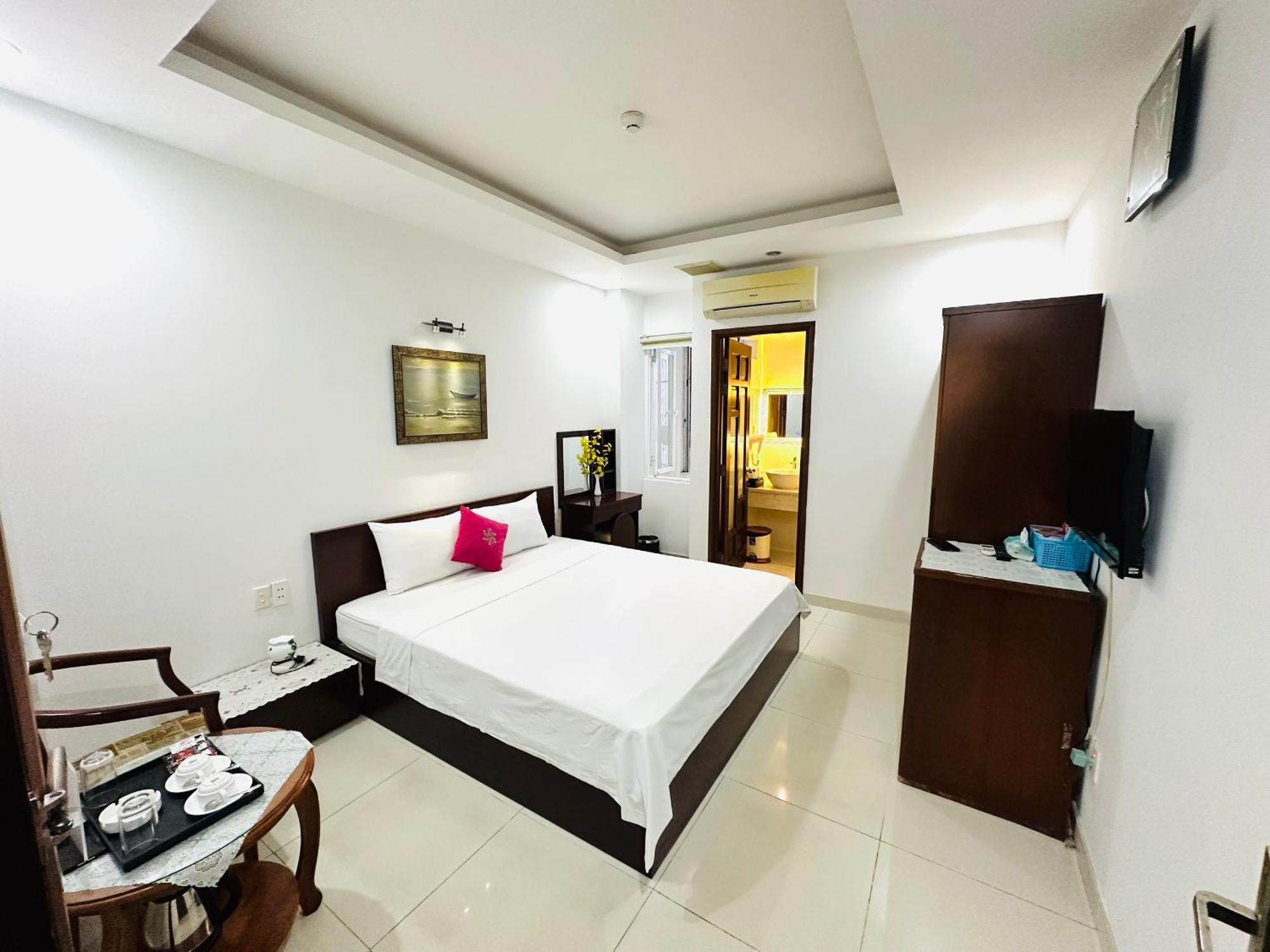 Redflower Hotel Ho Chi Minh City Exterior photo