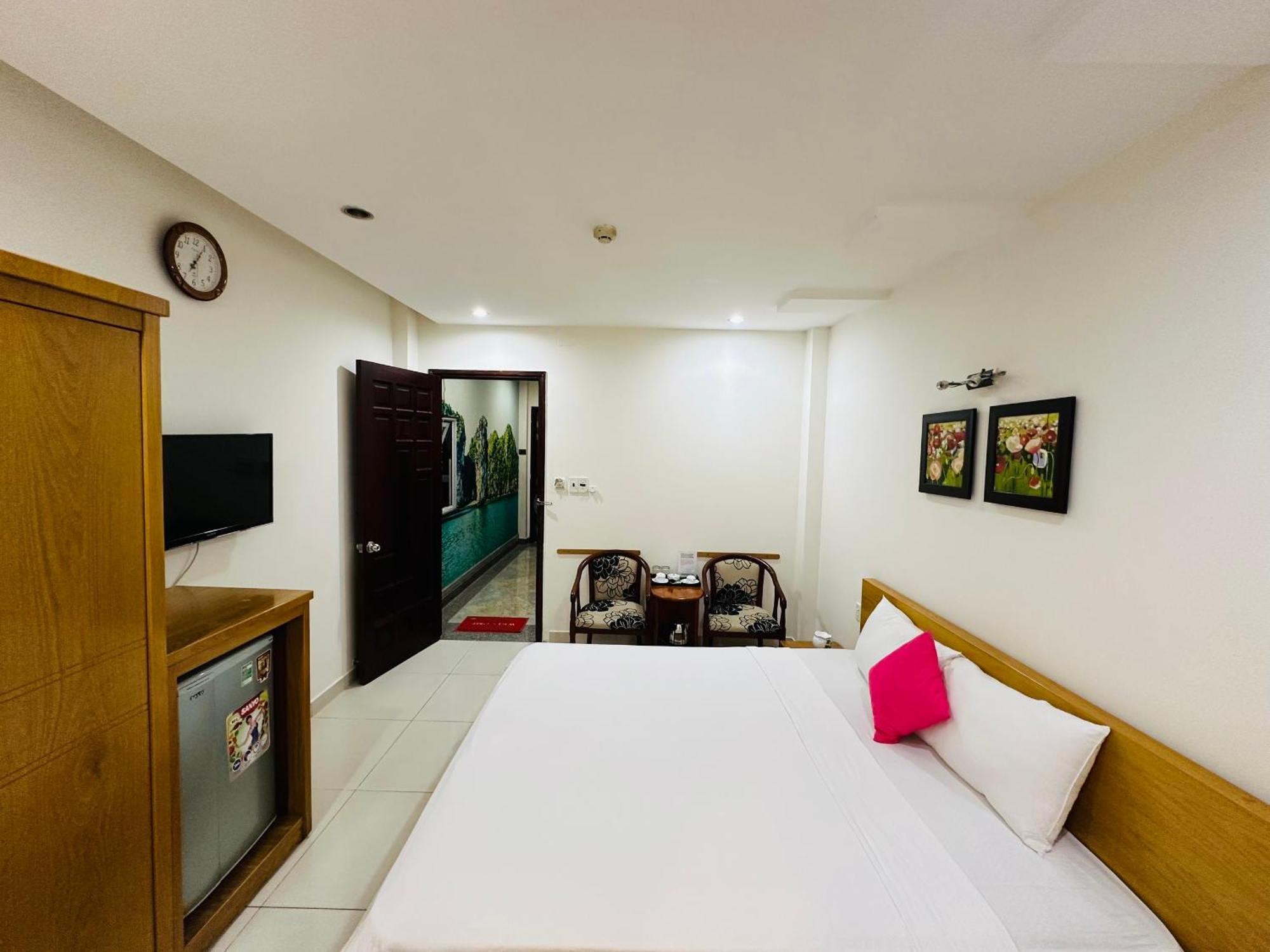 Redflower Hotel Ho Chi Minh City Exterior photo