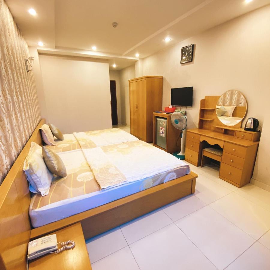 Redflower Hotel Ho Chi Minh City Exterior photo