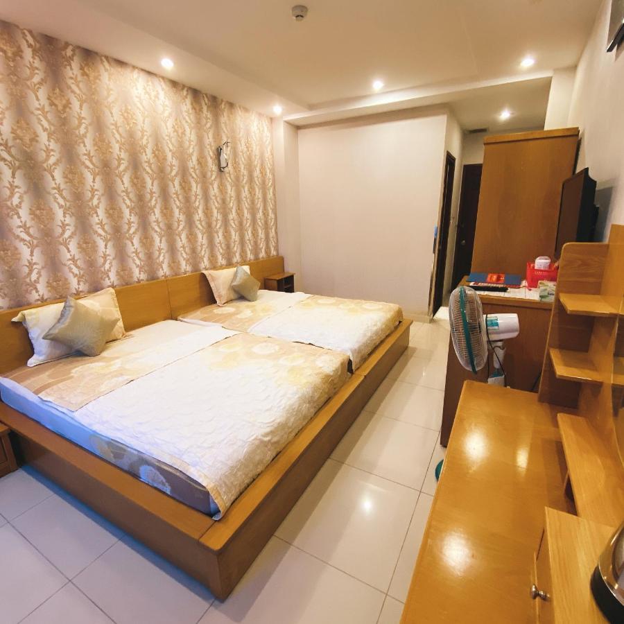 Redflower Hotel Ho Chi Minh City Exterior photo
