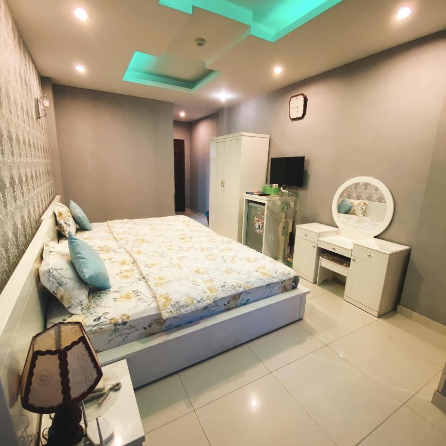 Redflower Hotel Ho Chi Minh City Exterior photo